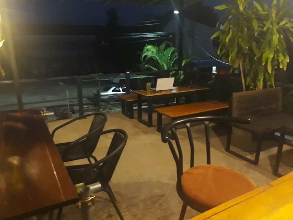 Baantung Homestay Mukdahan Exterior foto