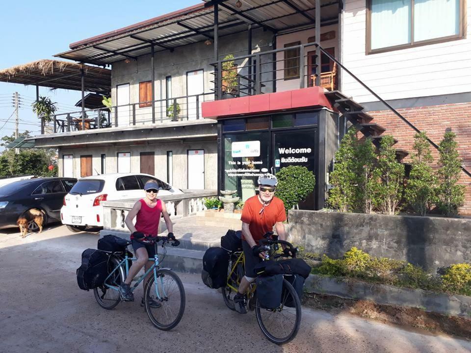 Baantung Homestay Mukdahan Exterior foto